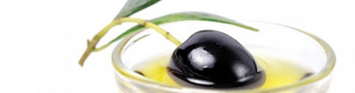 Kaliteli Zeytinyağı Nasıl Anlaşılır? Tat, Asitlik ve Polifenol Rehberi