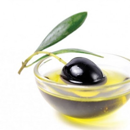 Kaliteli Zeytinyağı Nasıl Anlaşılır? Tat, Asitlik ve Polifenol Rehberi